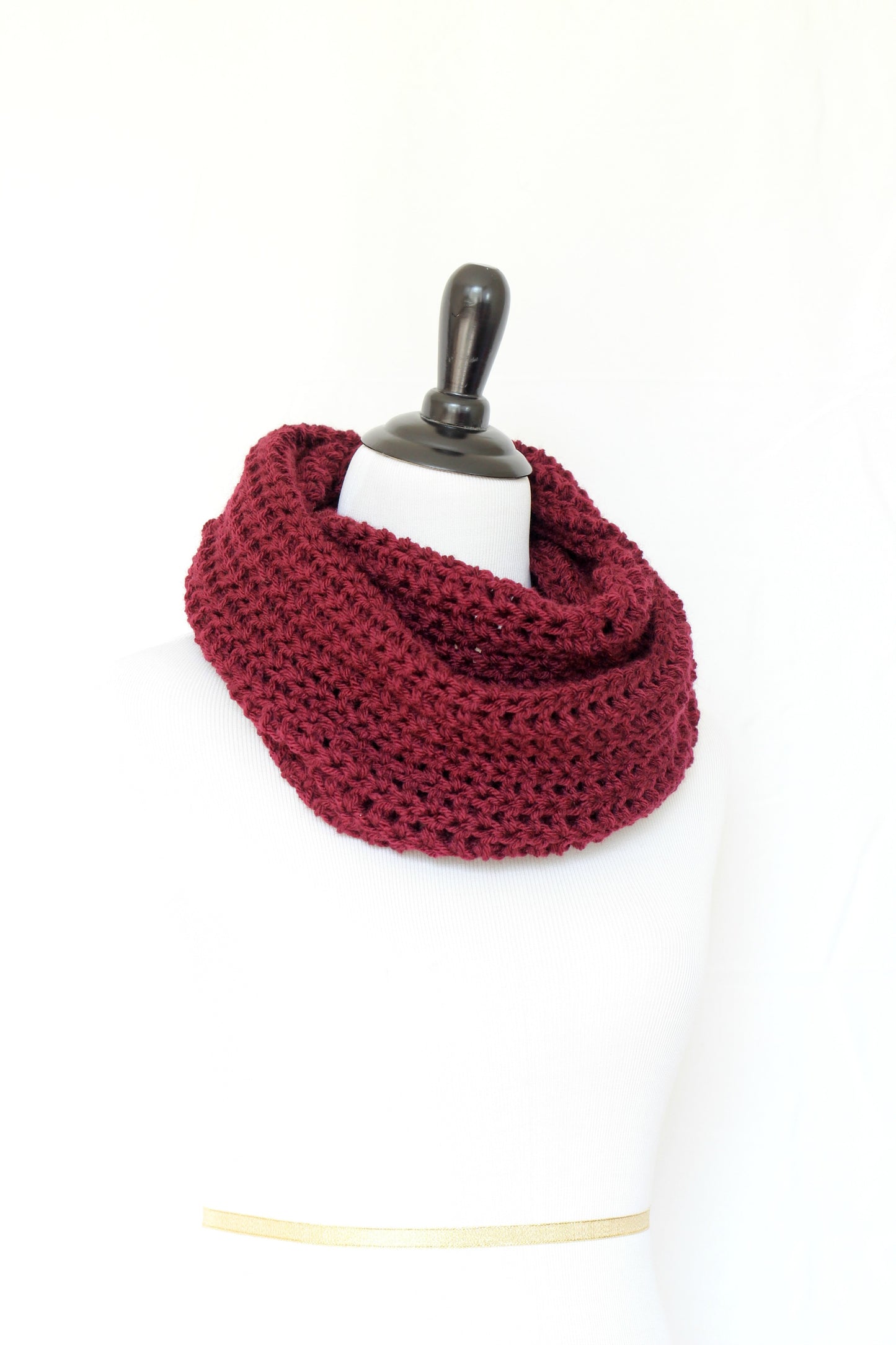 Crochet cowl in burgundy color, chunky infinity scarf