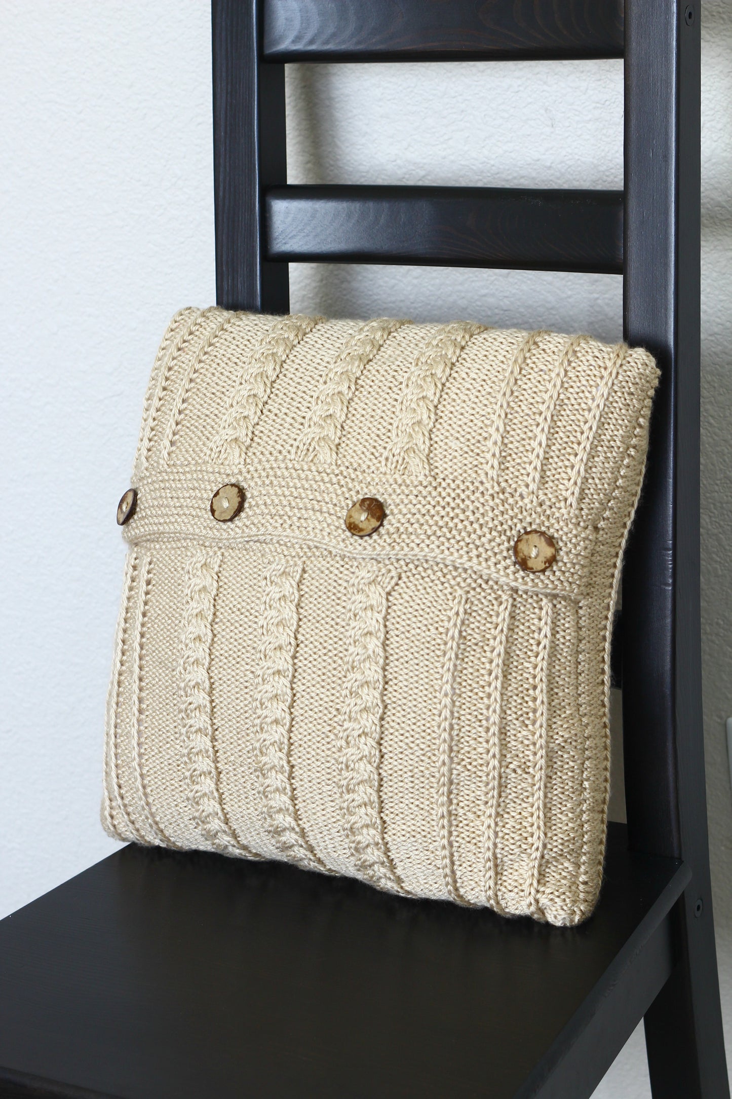 Knit pillow case pattern, knitting pattern, home decor, DIY knitted tutorial - Wilson Pillow