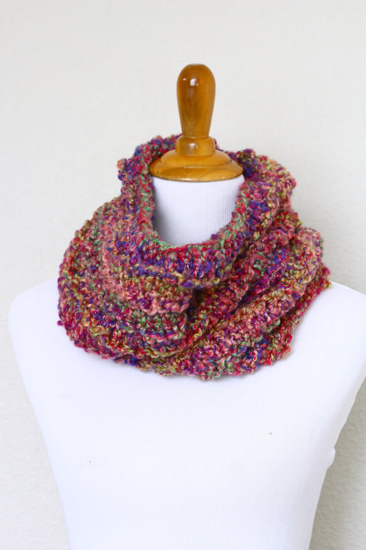 Crochet cowl in pink and bluw colors, chunky infinity scarf - 4 colorways available