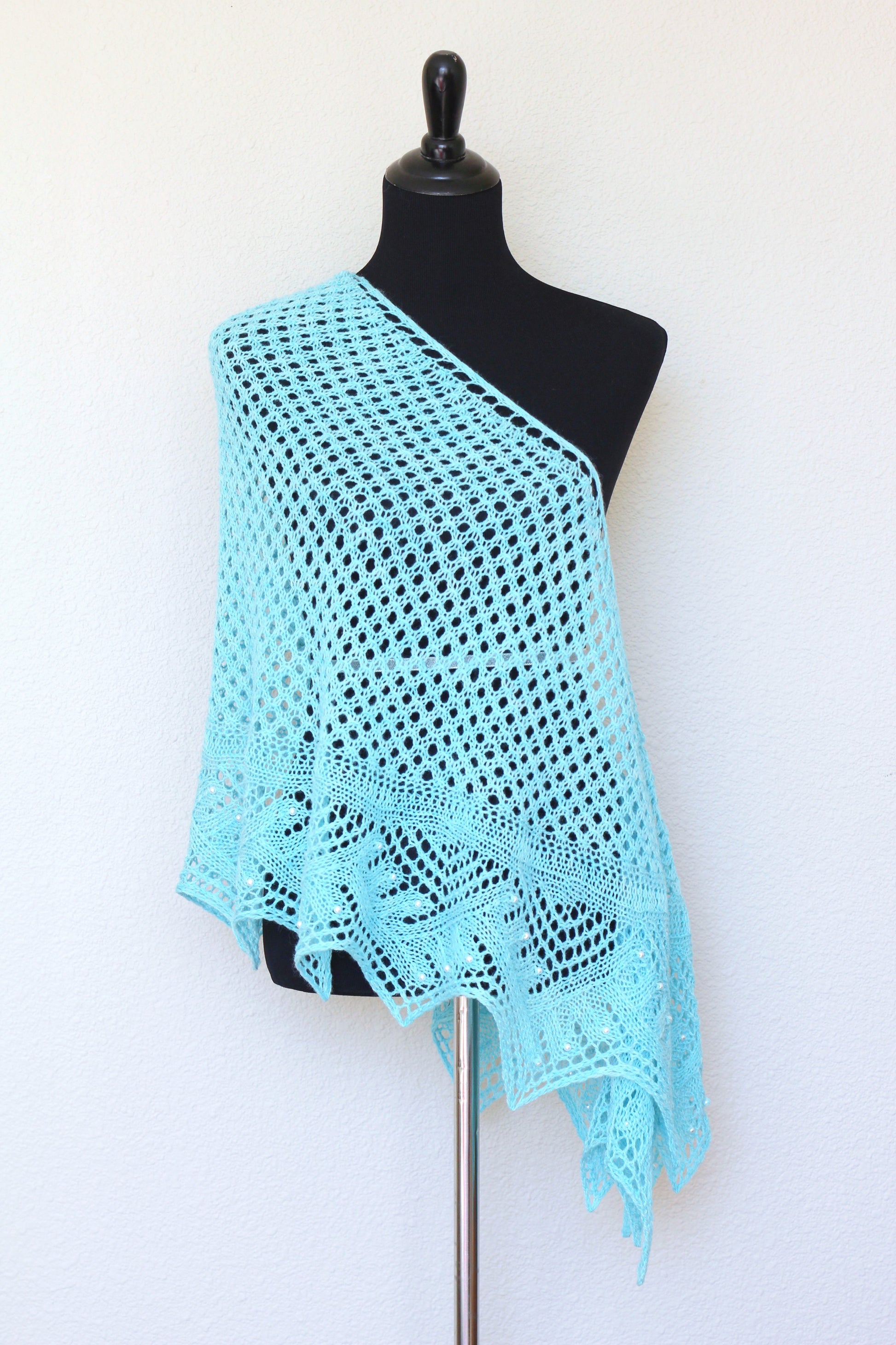 Handknit shawl, knitted shawl, shawl with beads, lace shawl, shawl with pearls