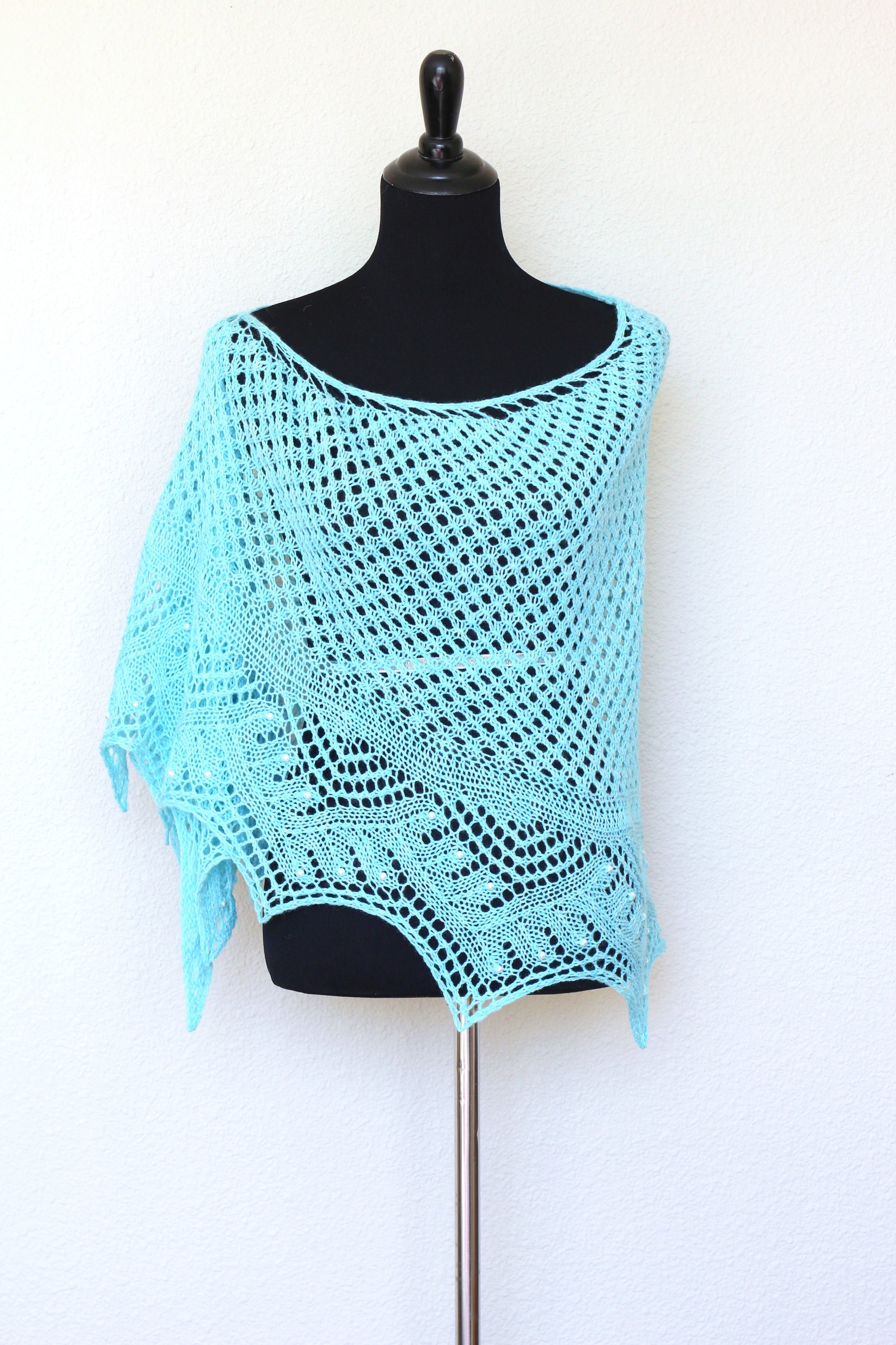 Handknit shawl, knitted shawl, shawl with beads, lace shawl, shawl with pearls