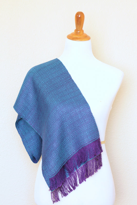 Woven scarf in blue and purple color, eucalyptus scarf with fringe