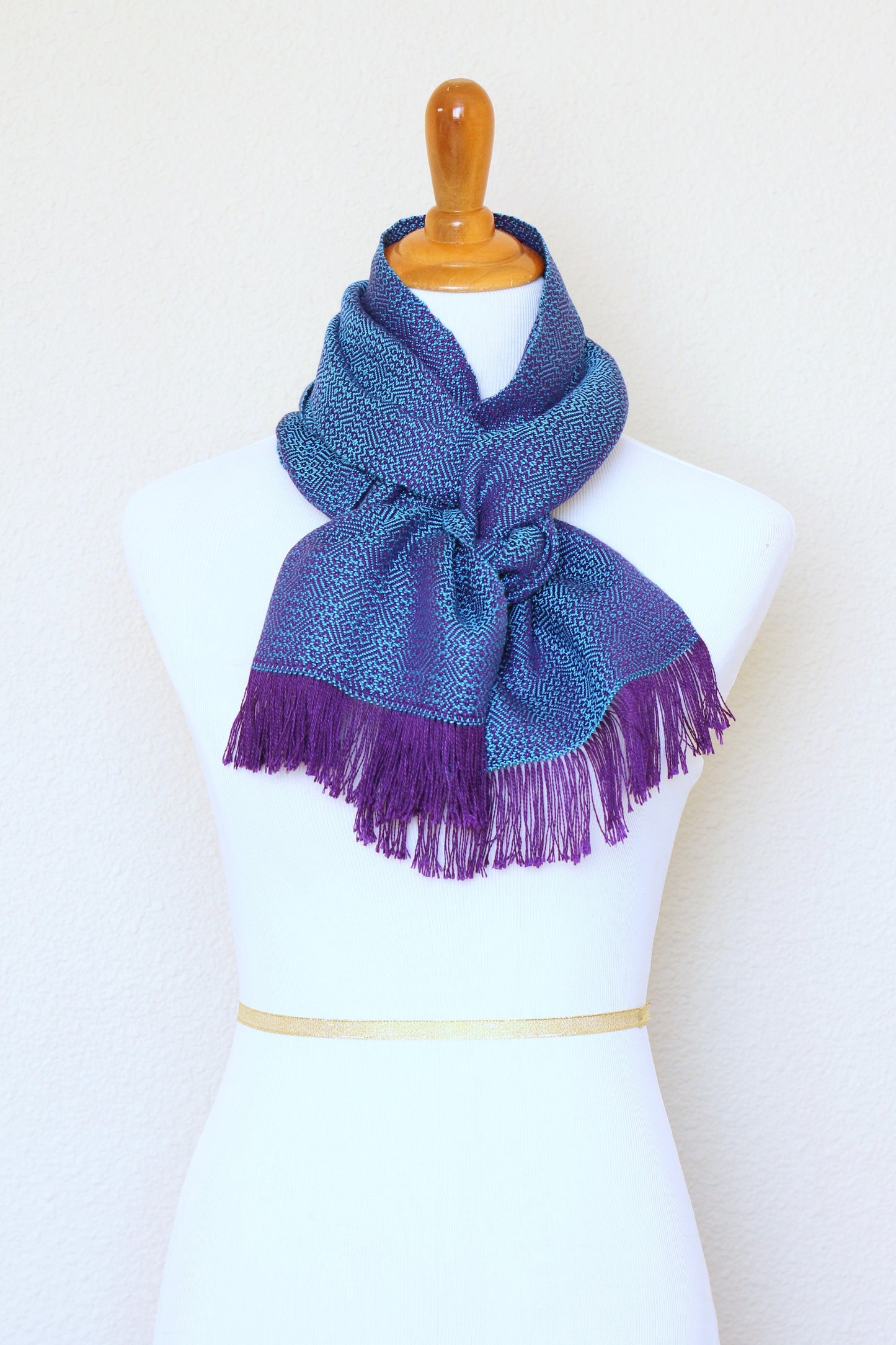 Woven scarf in blue and purple color, eucalyptus scarf with fringe