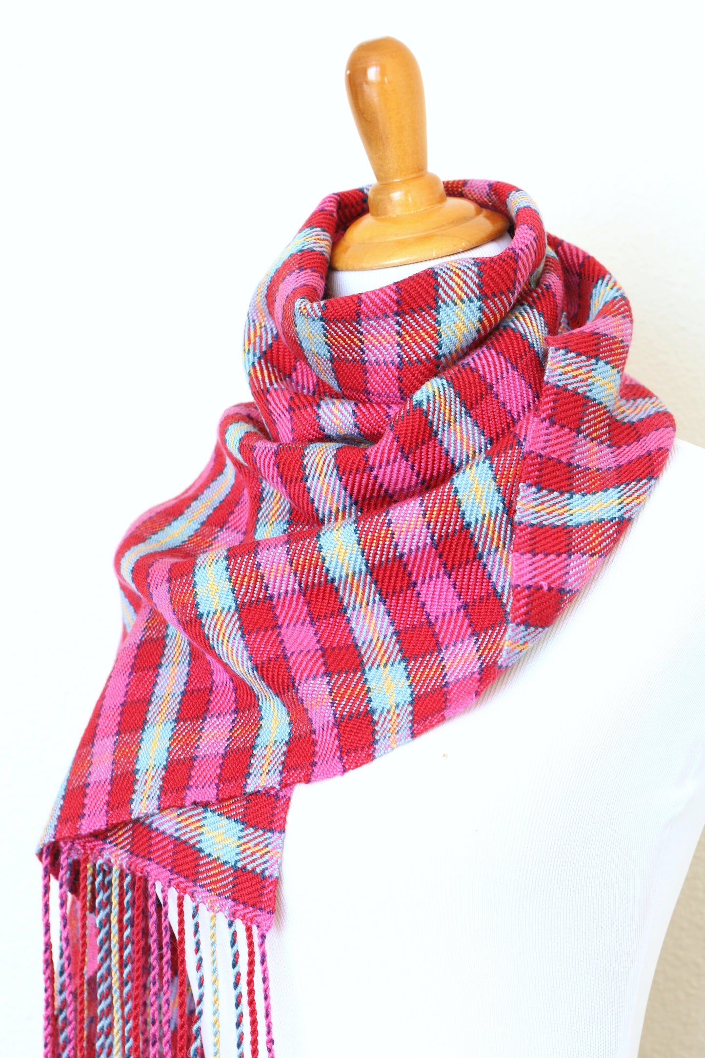 Woven tartan scarf in pink fuchsia and blue colors, long scarf with fringe
