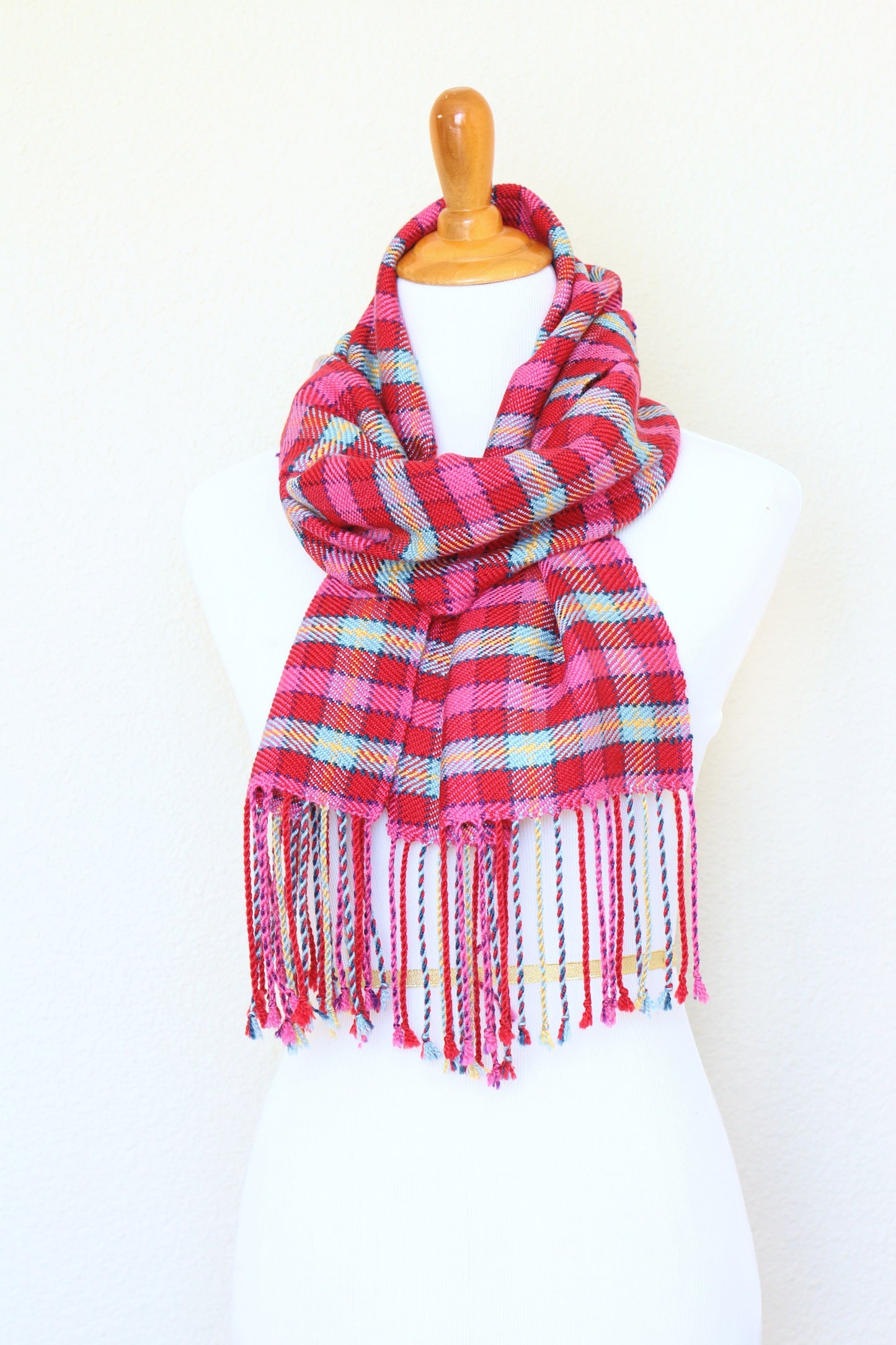 Woven tartan scarf in pink fuchsia and blue colors, long scarf with fringe