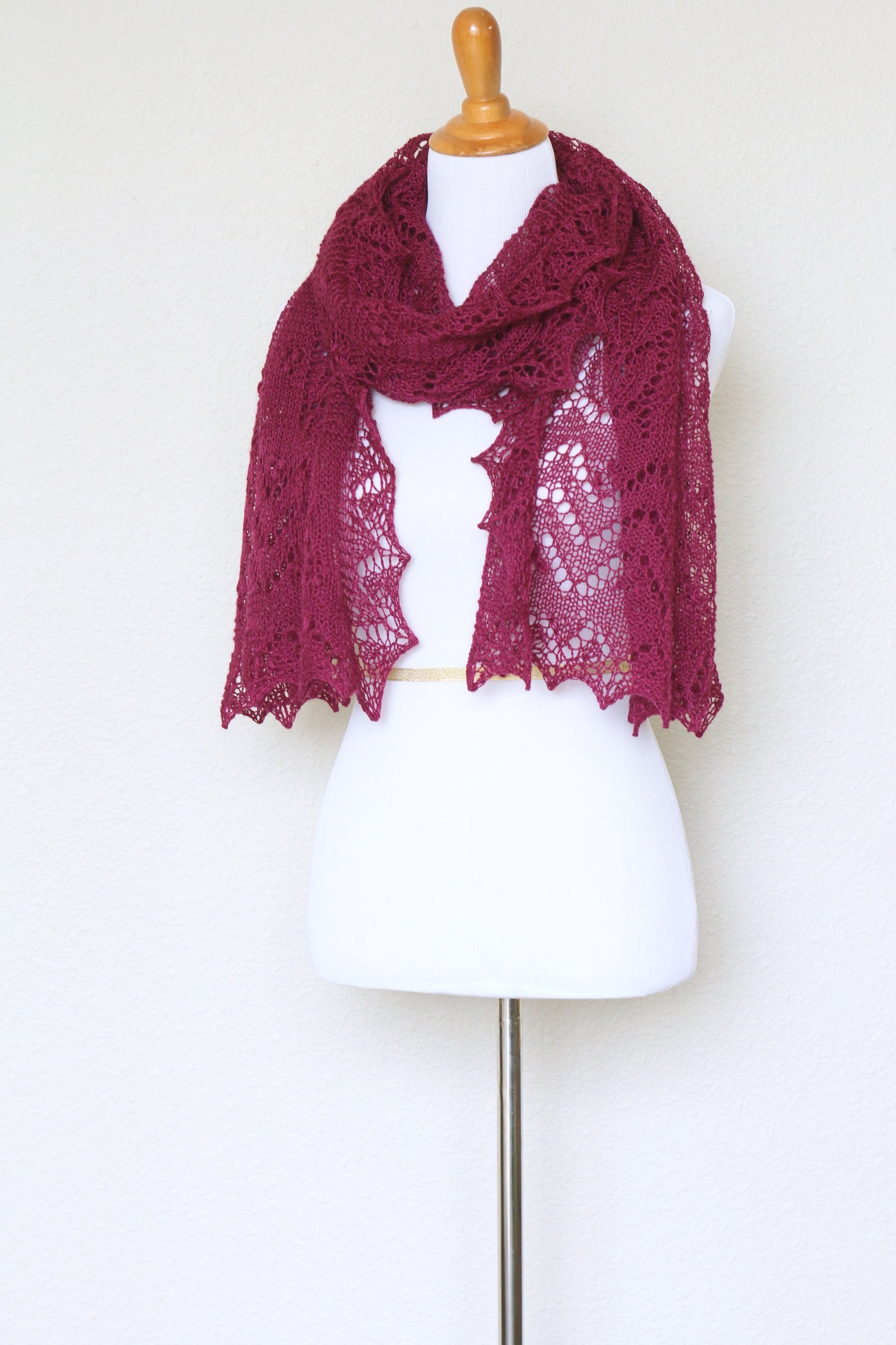Wedding shawl, bridal shawl, lace shawl in plum color