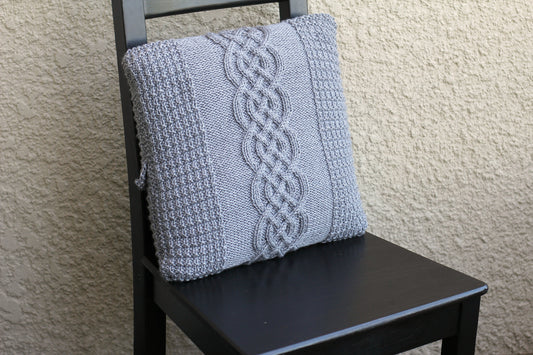 Knit pillow case