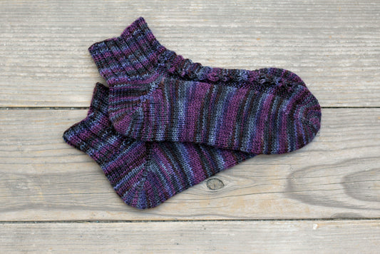 Knit socks for women in multicolor purple shades, wool socks