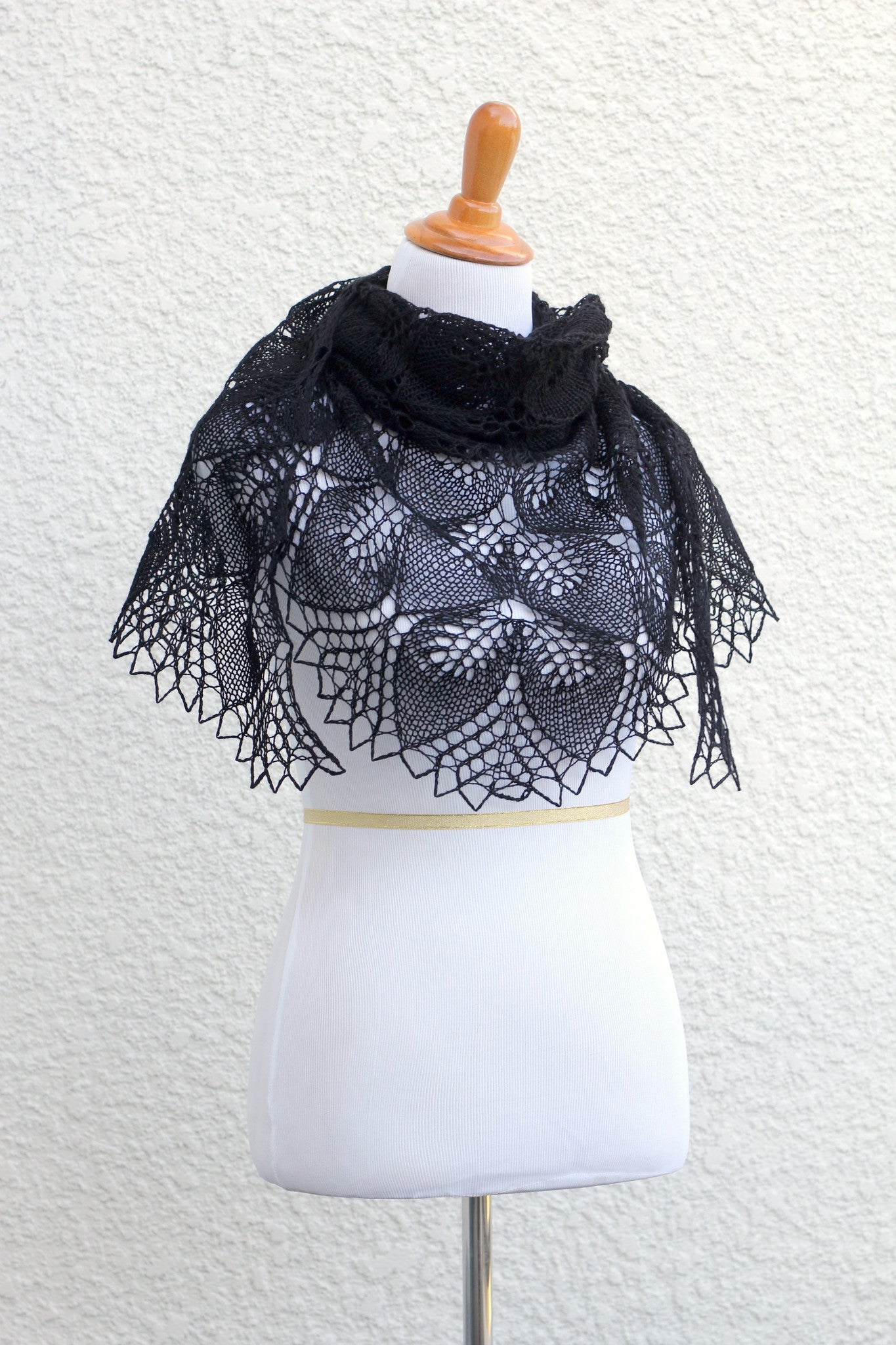 Black lace wrap