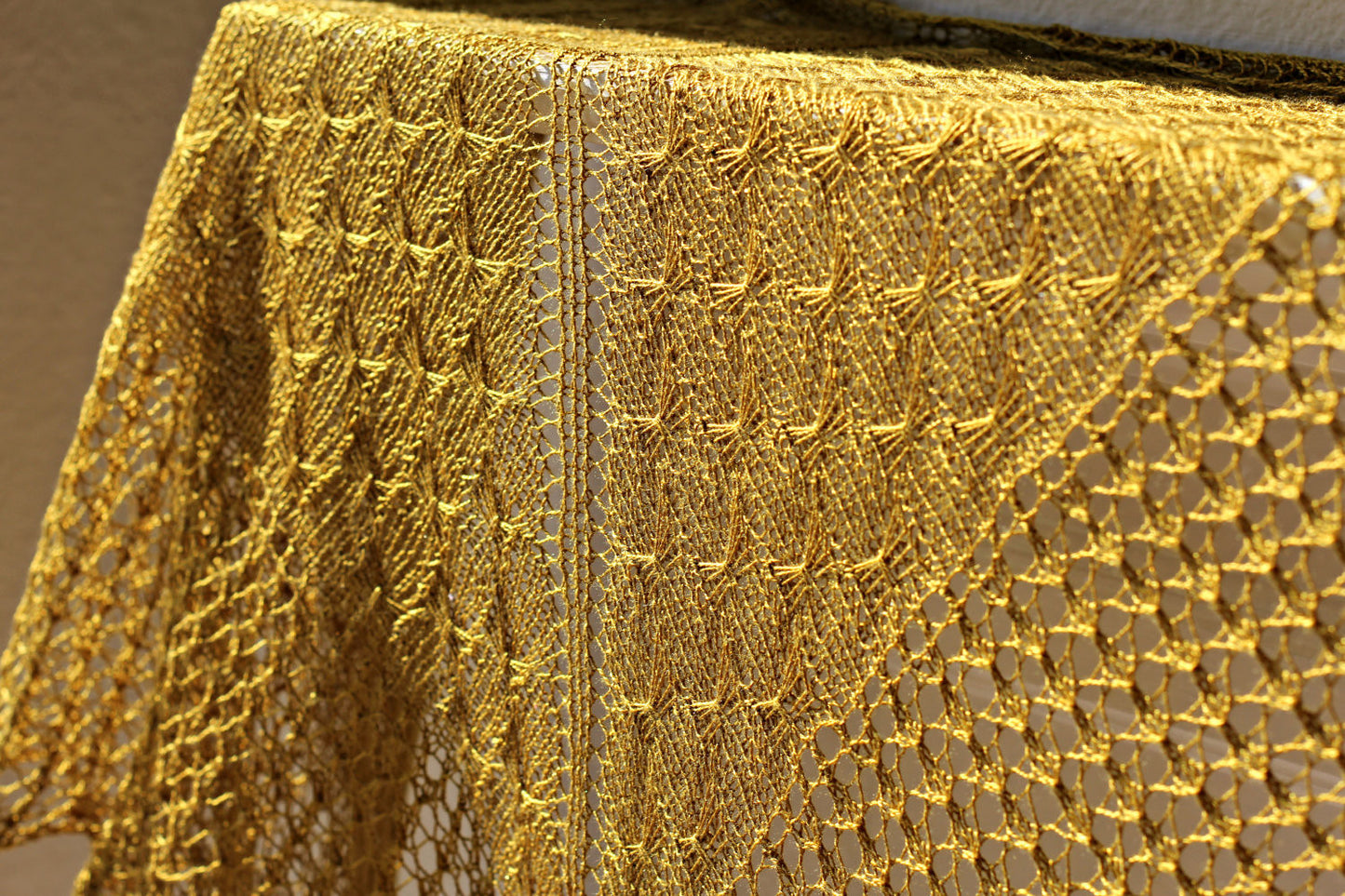 Butterflies in Nets shawl knitting pattern