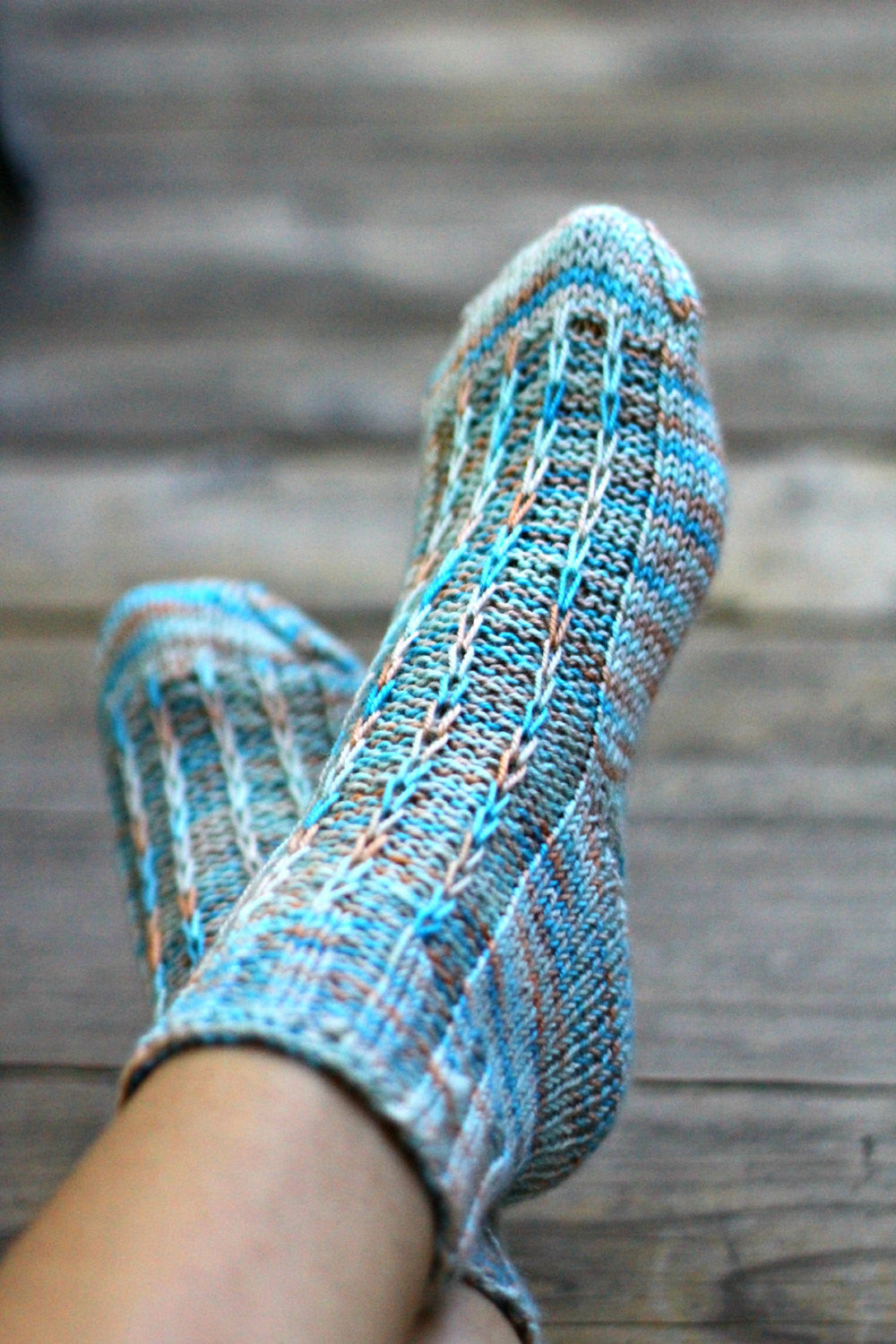 Blue knit socks for women