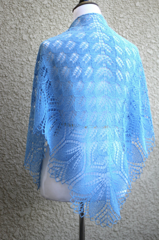 Knitted lace shawl