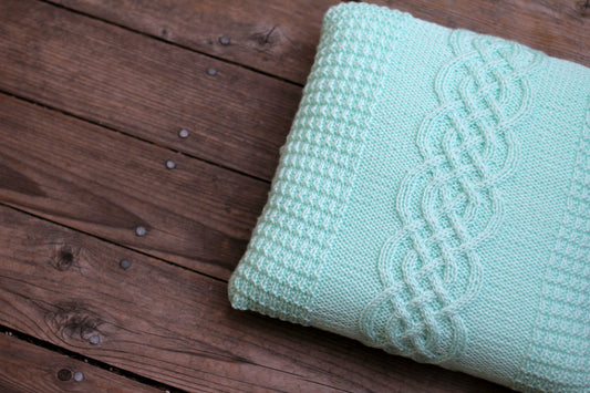 Knit pillow case