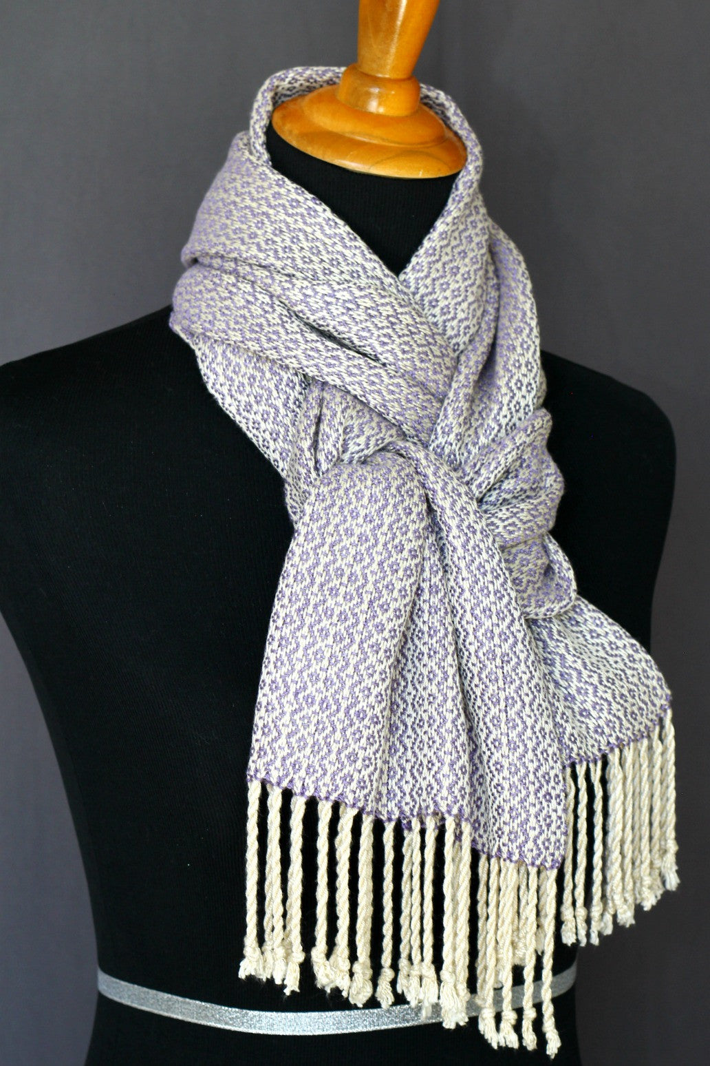 Woven scarf in violet colors, bamboo scarf, summer scarf, long scarf with fringe