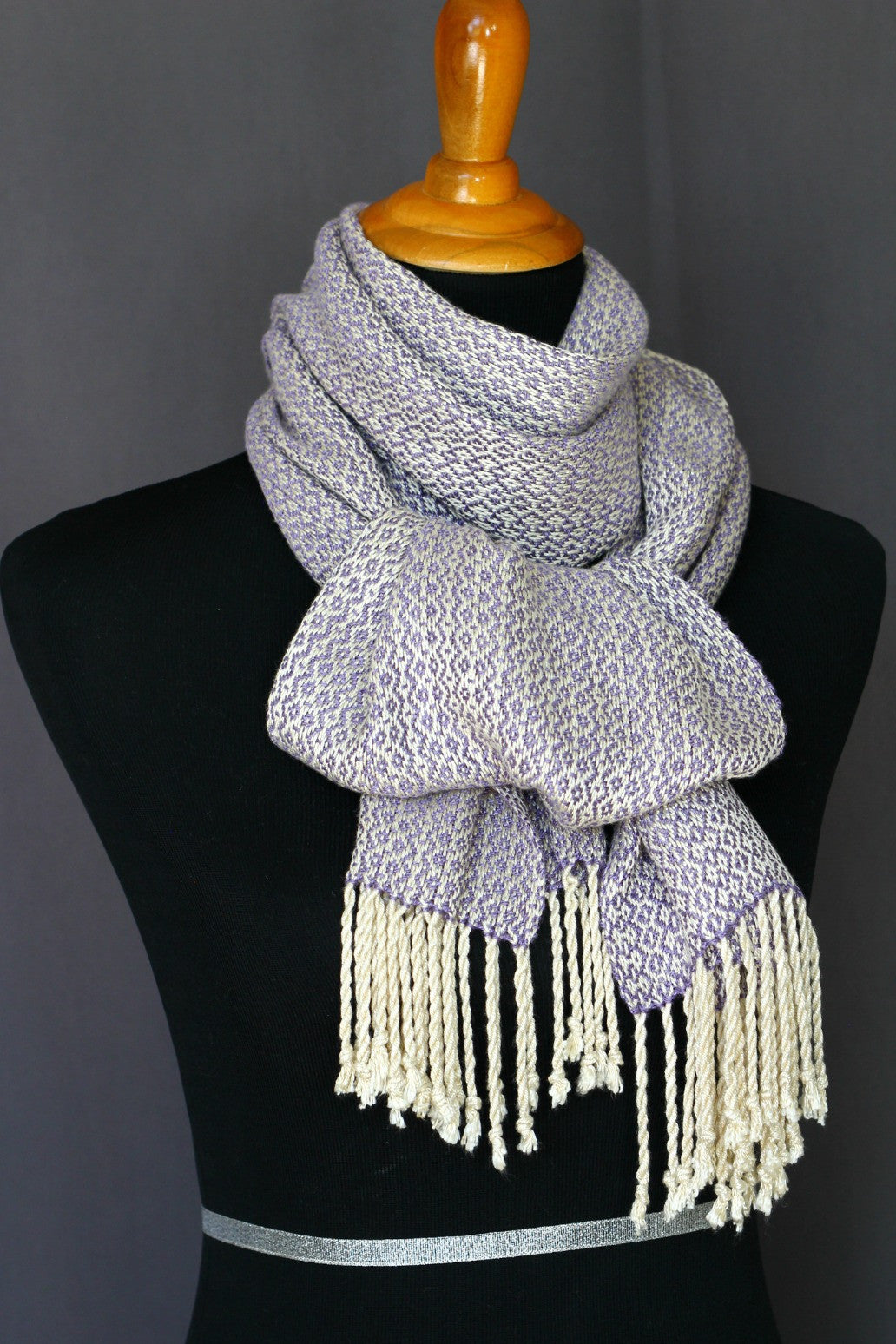 Woven scarf in violet colors, bamboo scarf, summer scarf, long scarf with fringe