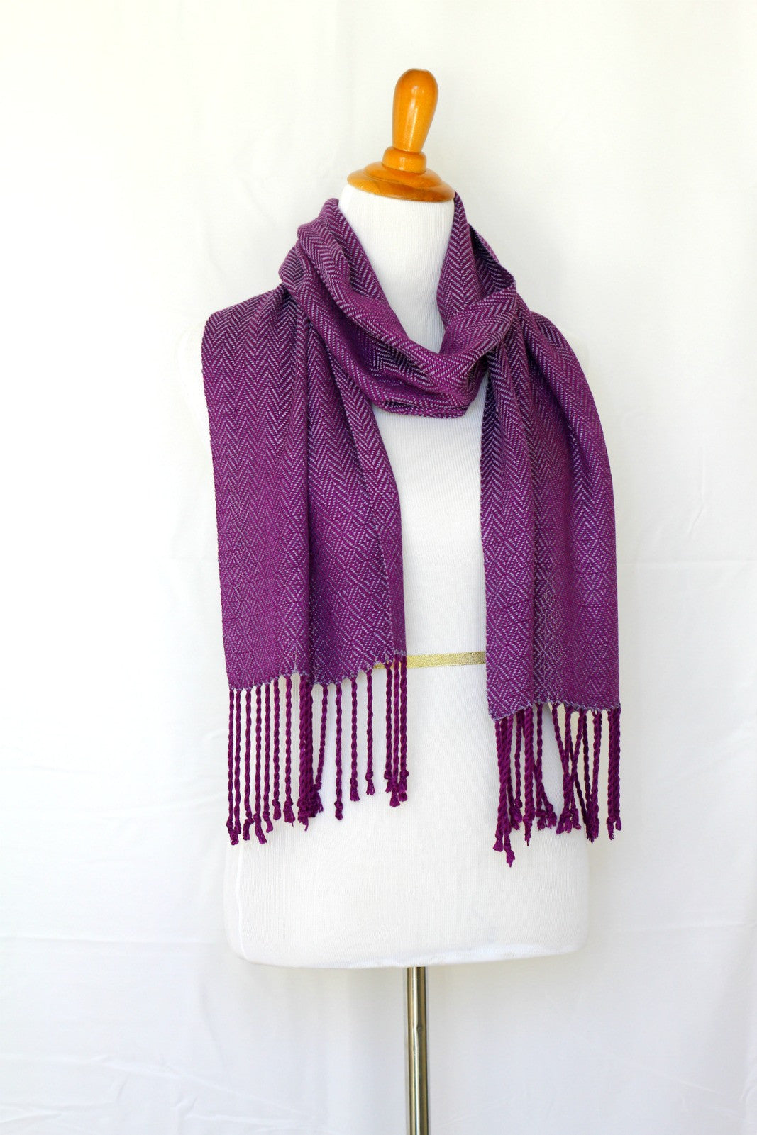 Woven scarf in purple colors, bamboo scarf, summer scarf, long scarf with fringe