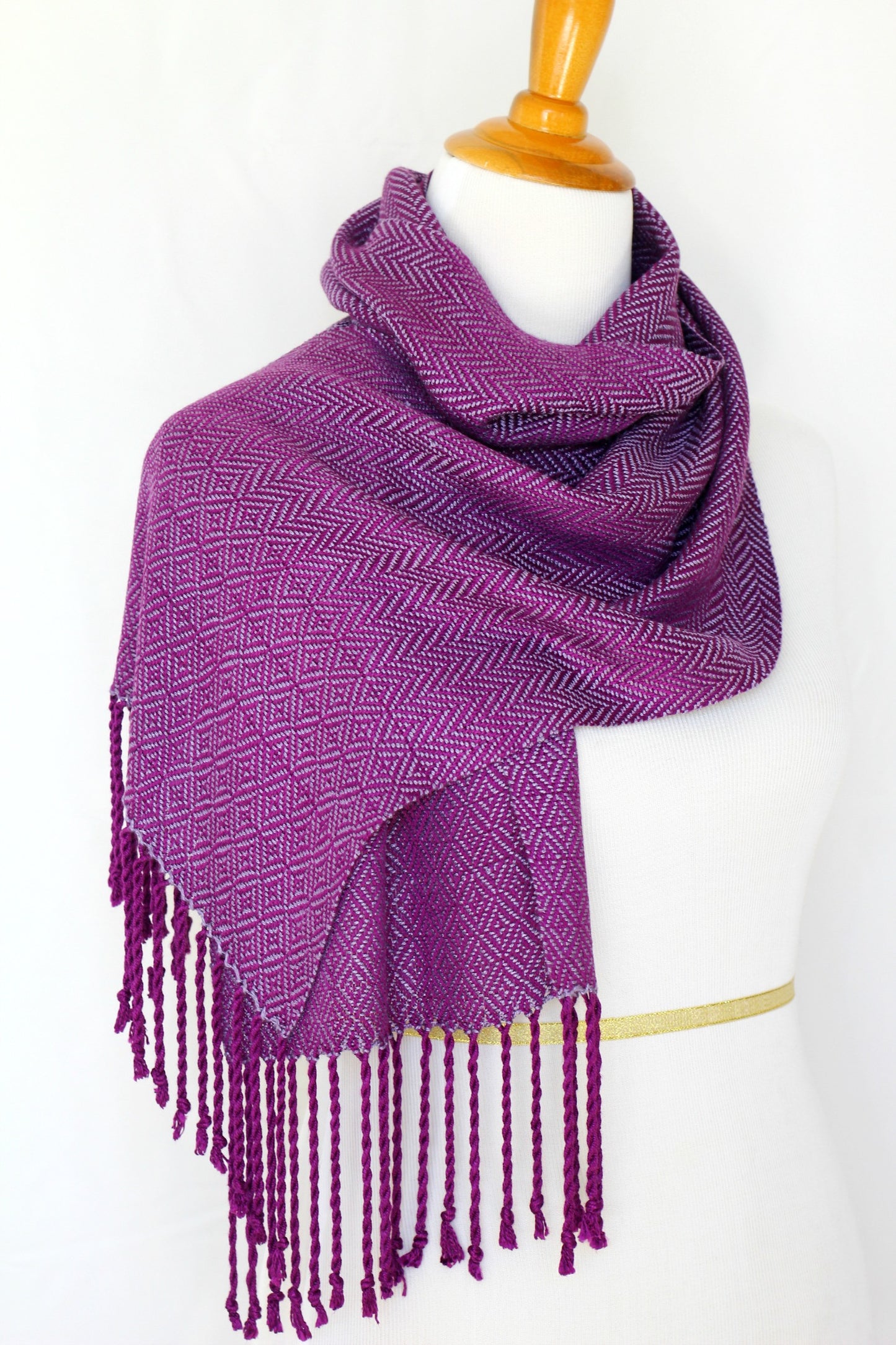 Woven scarf in purple colors, bamboo scarf, summer scarf, long scarf with fringe