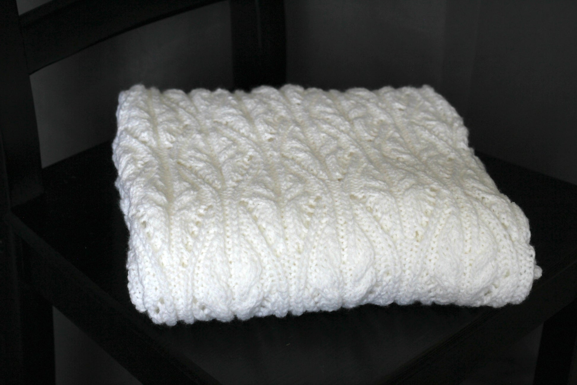 Baby blanket knitting pattern - Vinton Blanket