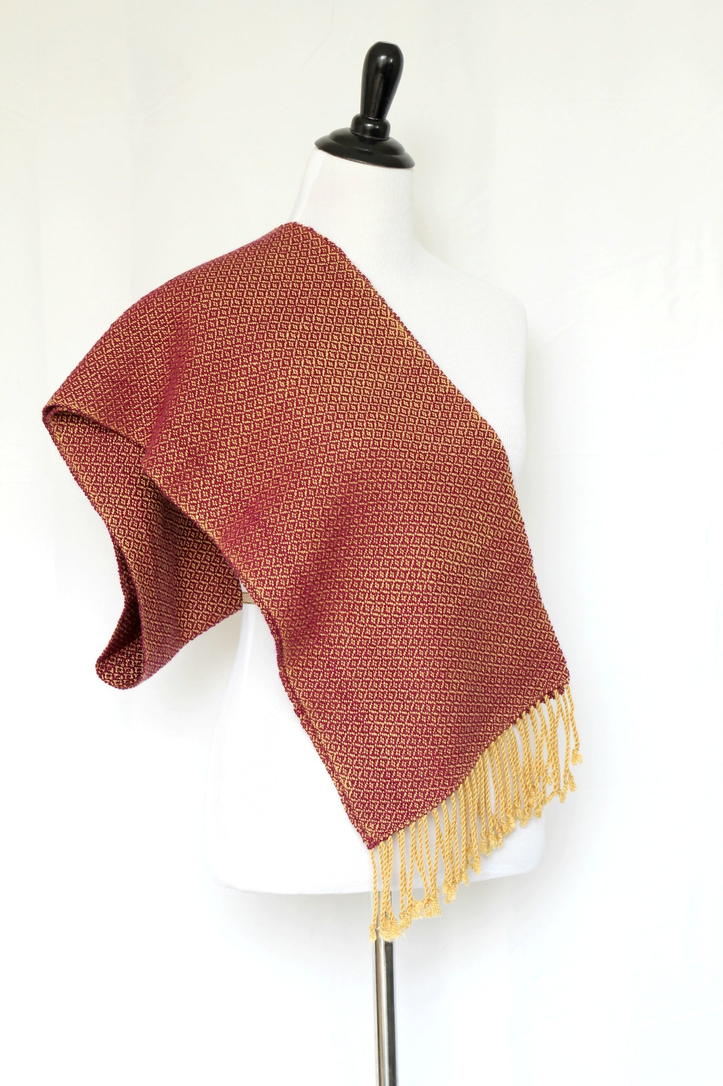 Woven scarf in mustard and purple colors in merino wool and tencel