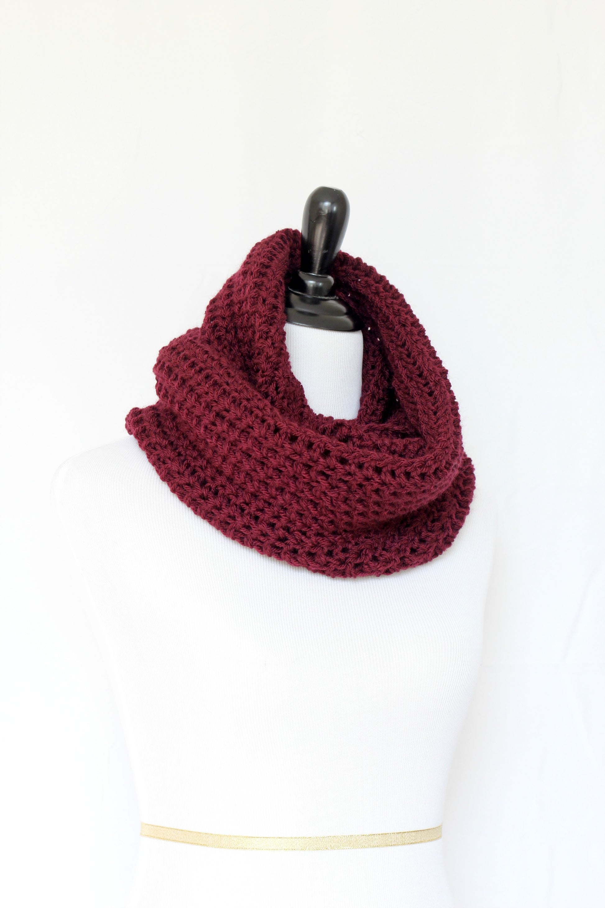 Crochet cowl in burgundy color, chunky infinity scarf