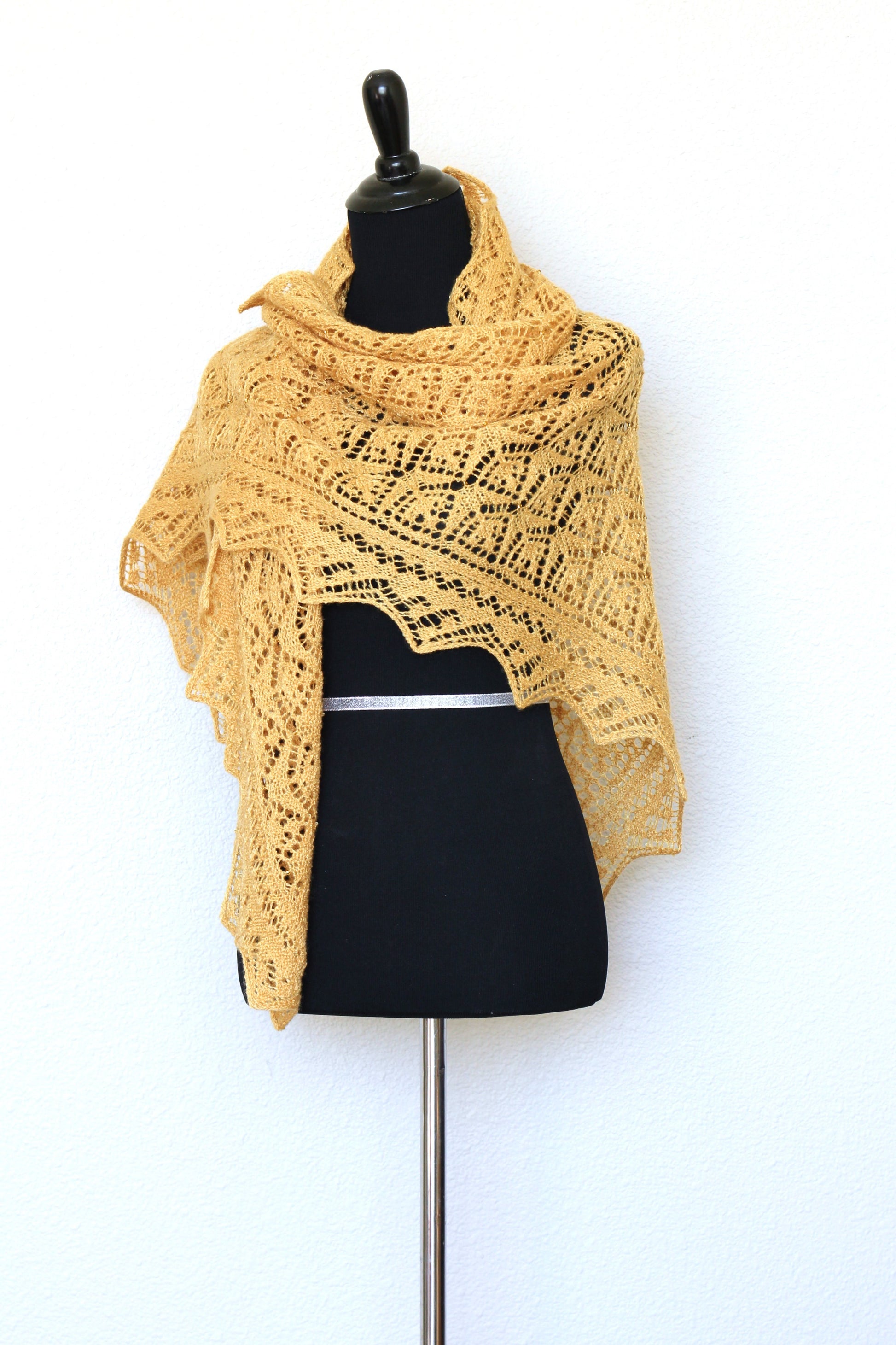 Knit shawl, wedding shawl in mustard yellow color, bridesmaids shawl, bridal shawl