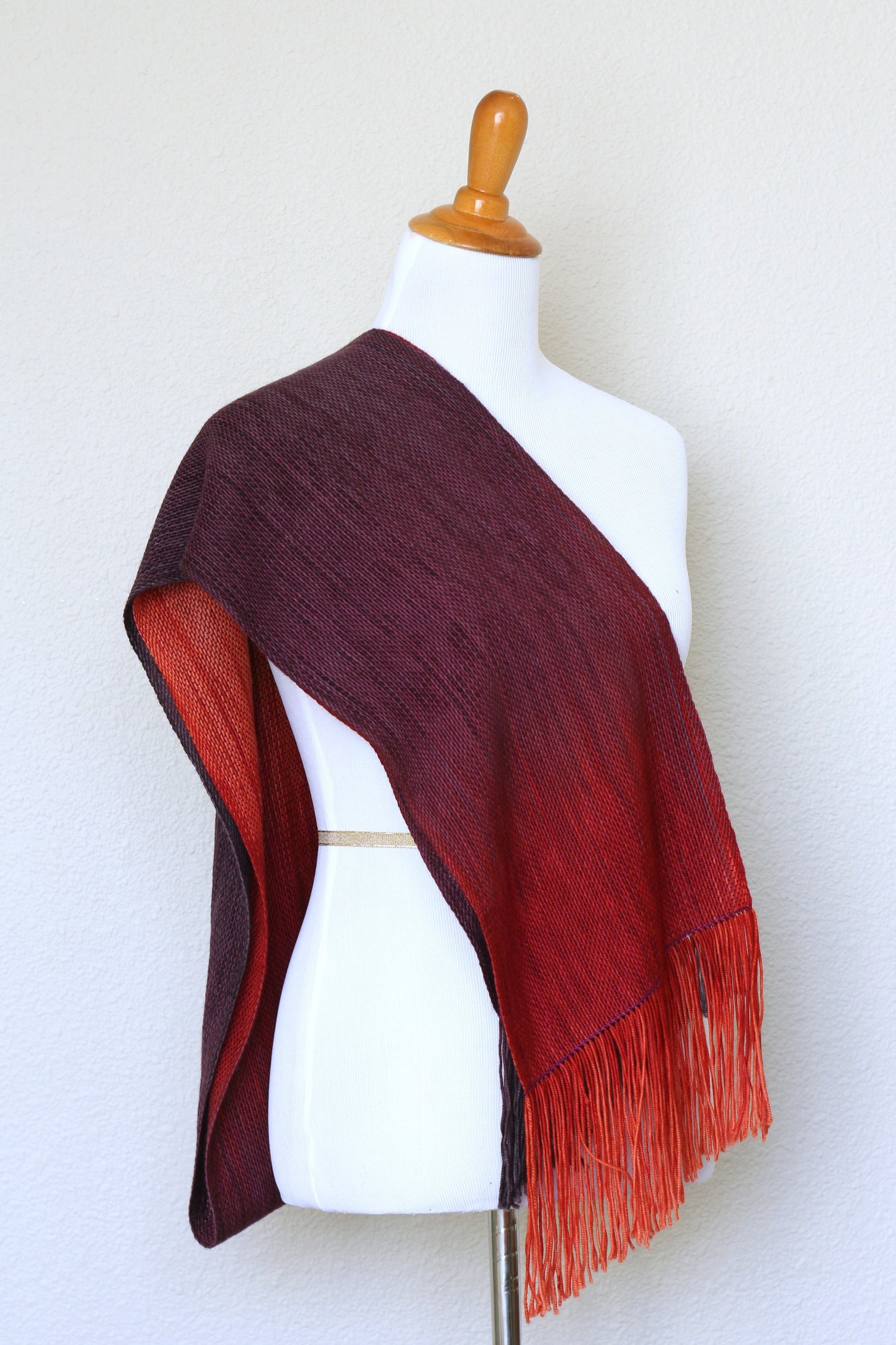 Burgundy woven scarf