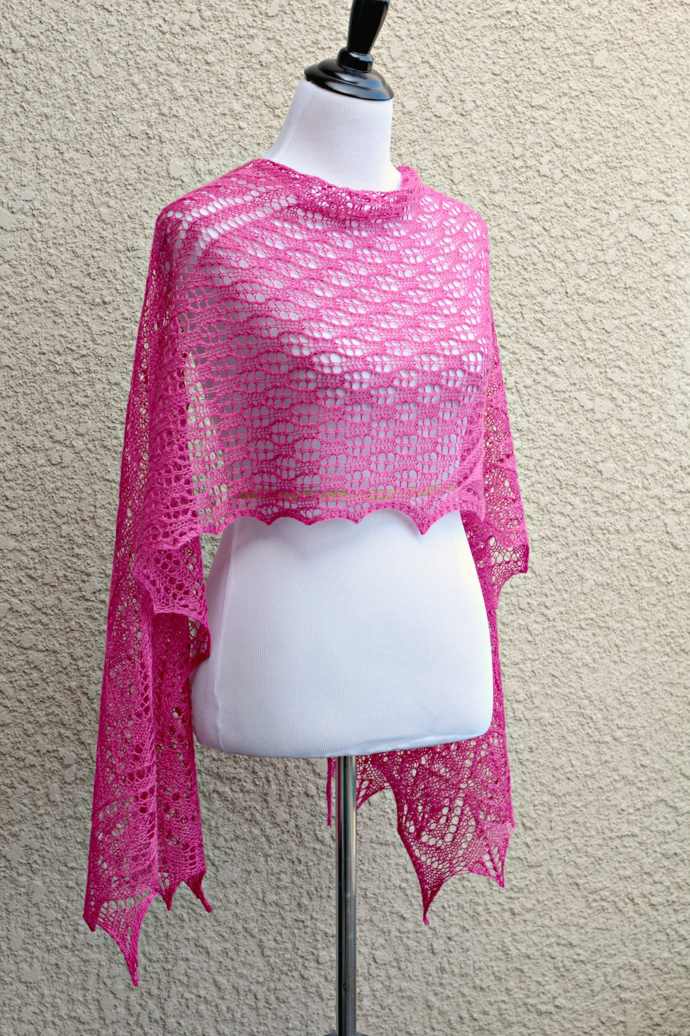 Pink knit stole