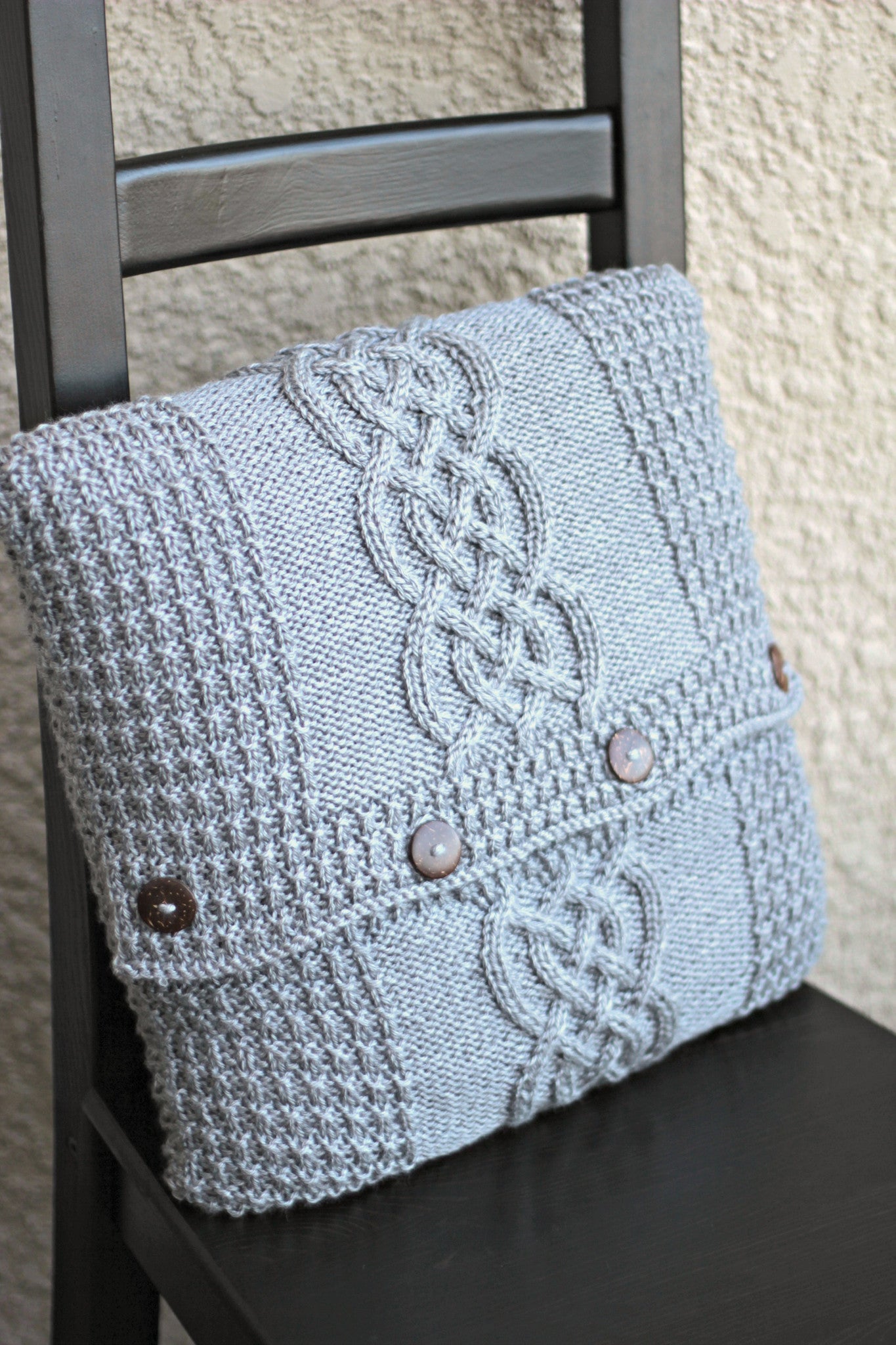 Knit pillow case