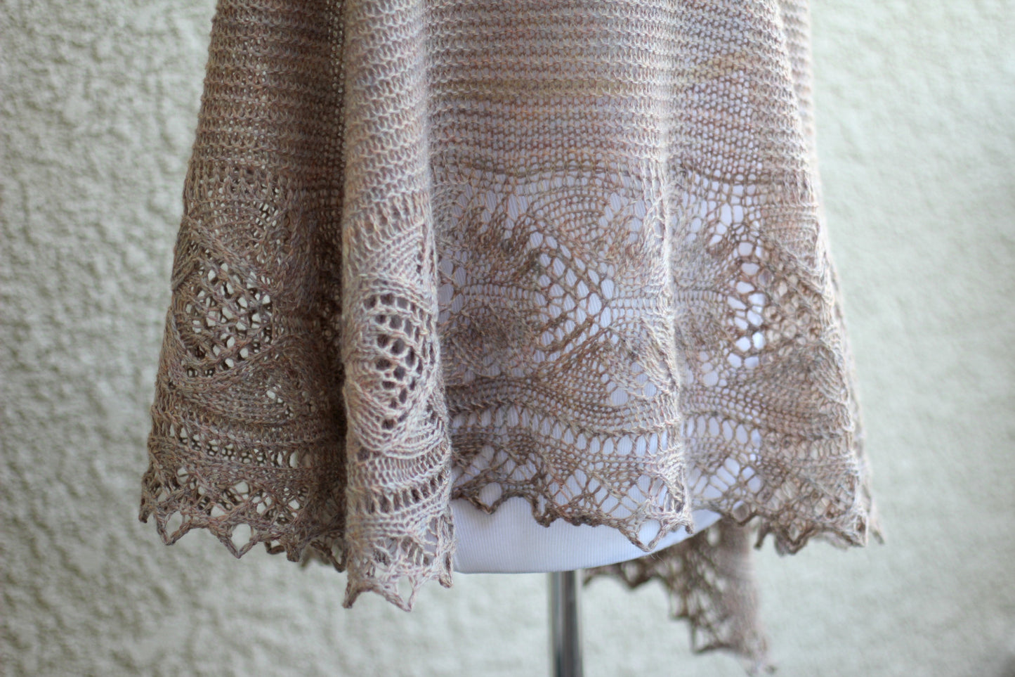 Frersia shawl pattern
