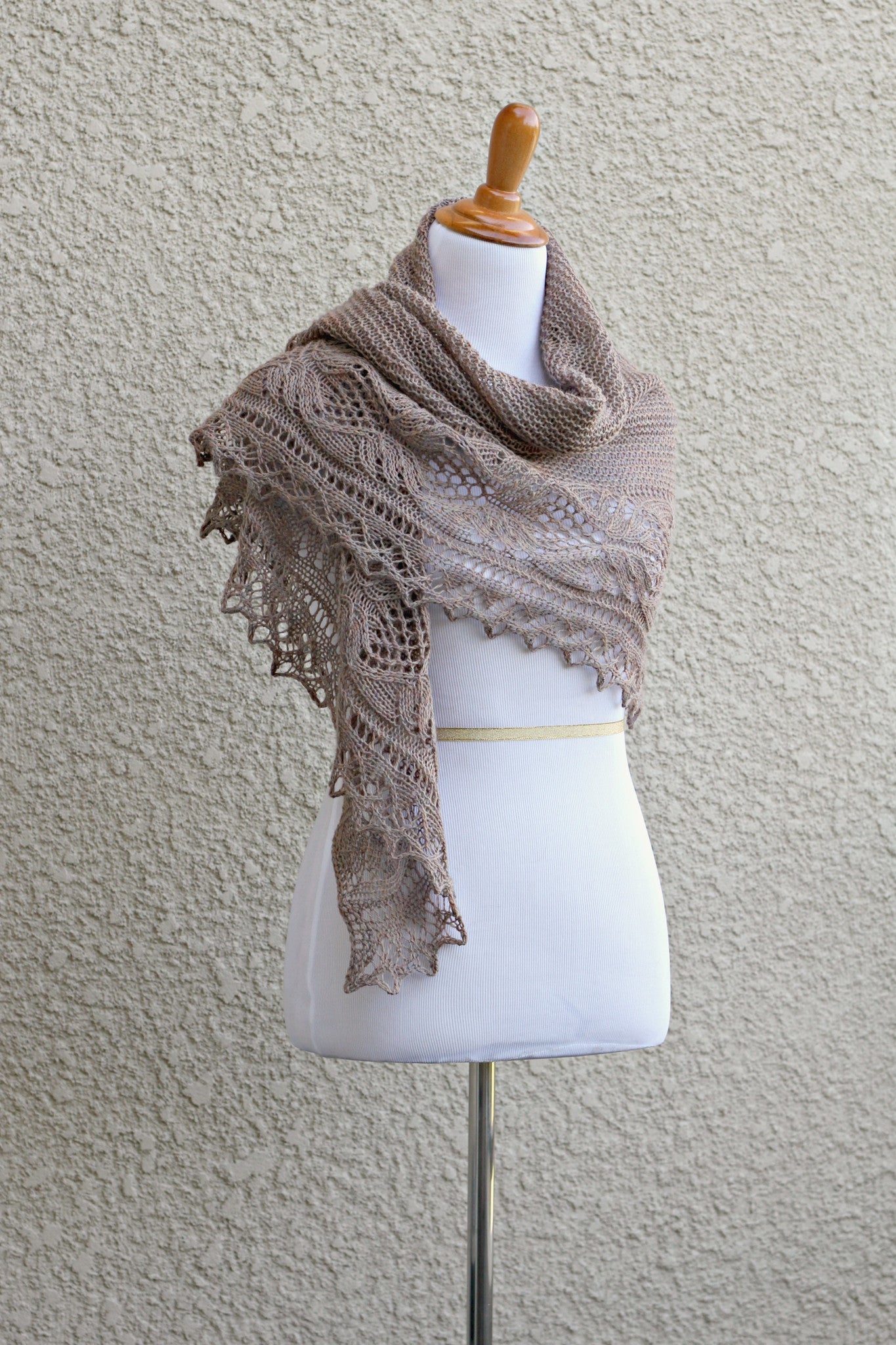 Freesia shawl pattern