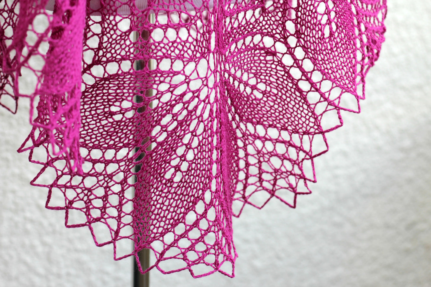 Lace shawl in fuchsia color
