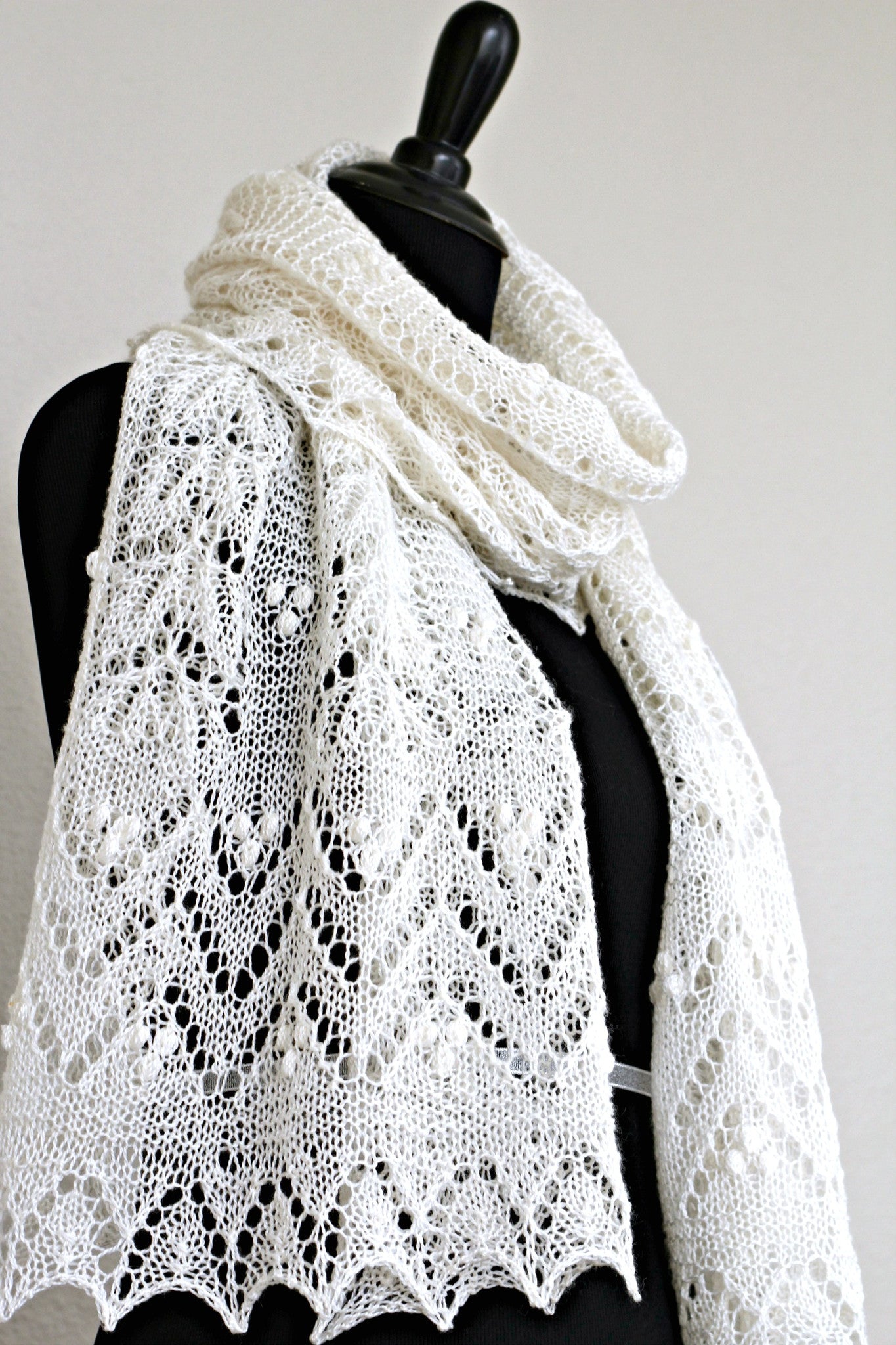 Ivory lace outlet shawl