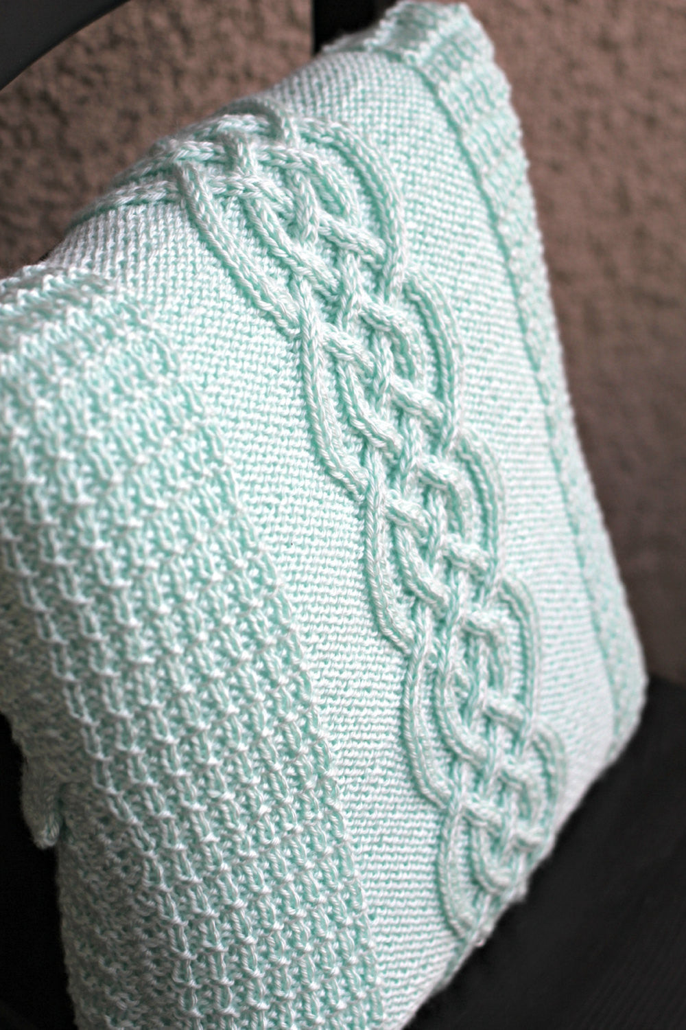 Cabled pillow case