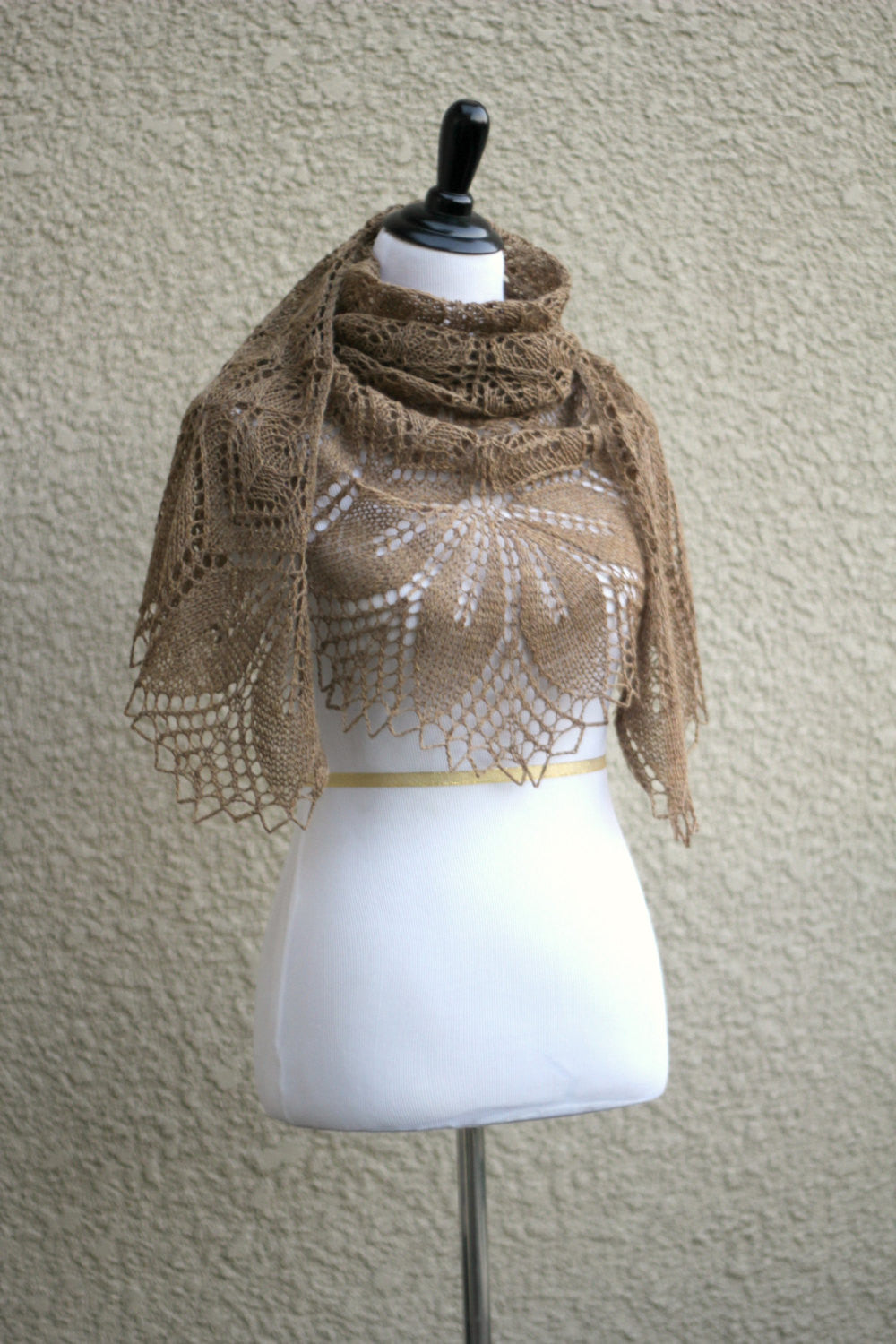 Beige lace shawl