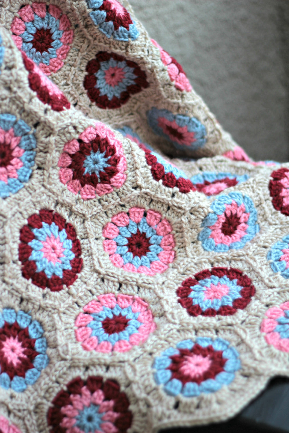 Crochet hexagons baby blanket